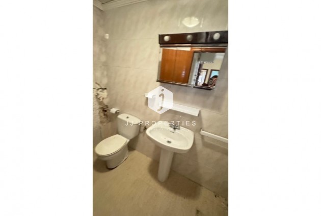 Tweedehands - Appartement / flat -
Torrevieja - Costa Blanca