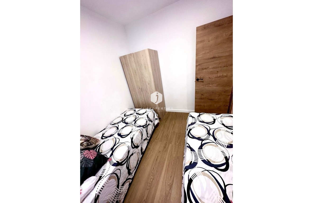 Tweedehands - Appartement / flat -
Torrevieja - Playa del Cura