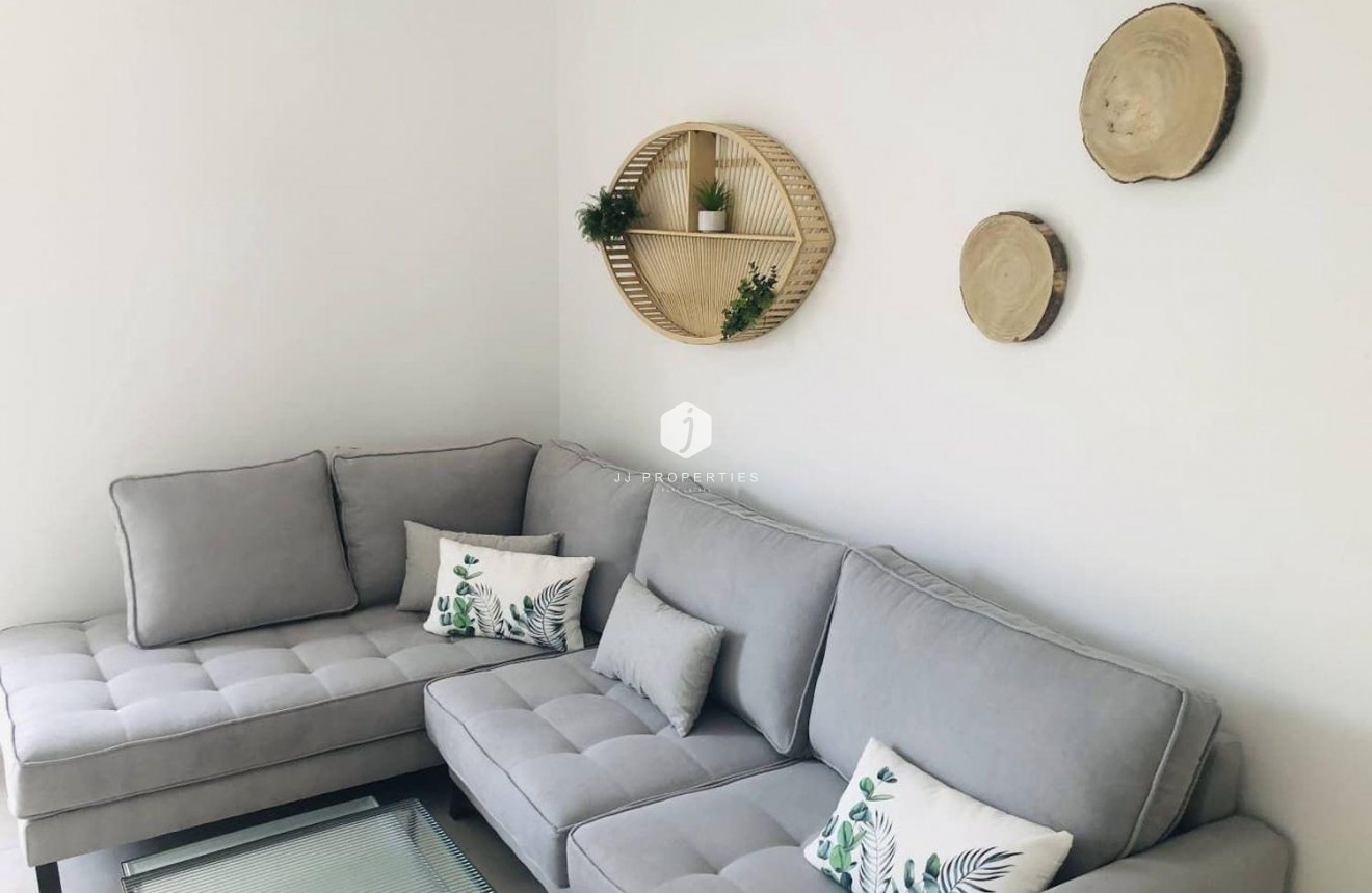 Tweedehands - Chalet -
Torrevieja - aguas nuevas