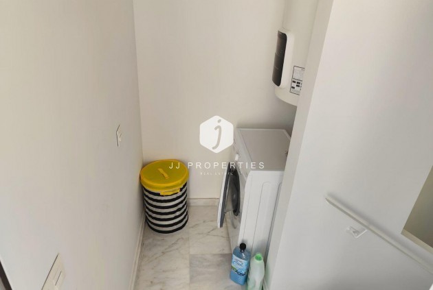 Tweedehands - Chalet -
Torrevieja - aguas nuevas