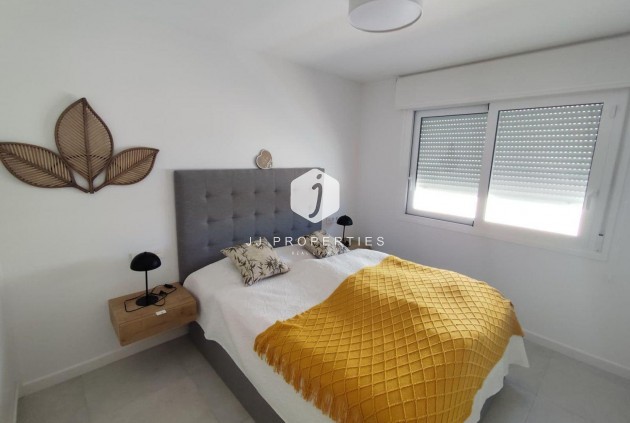 Tweedehands - Chalet -
Torrevieja - aguas nuevas