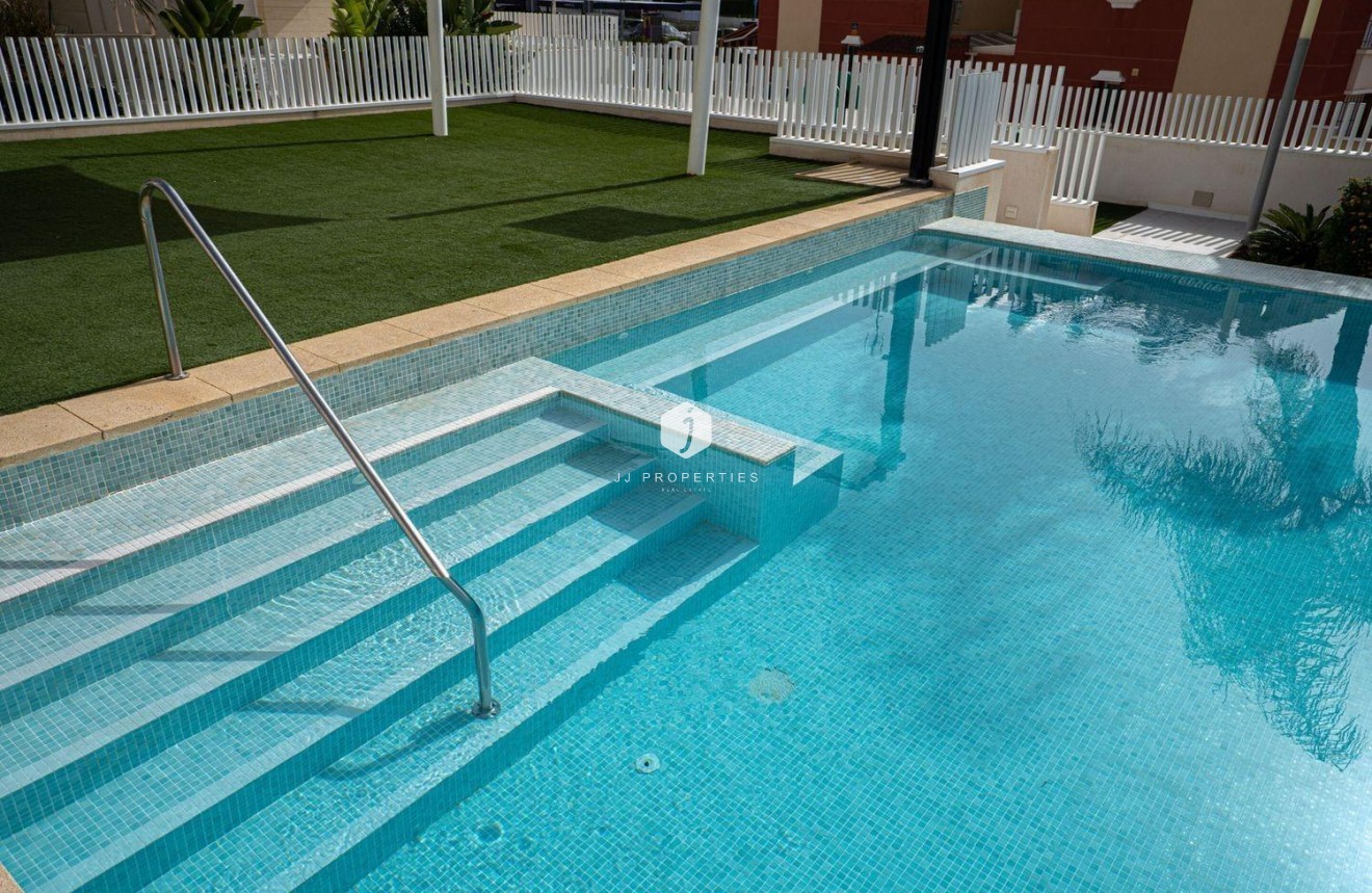 Tweedehands - Chalet -
Torrevieja - aguas nuevas