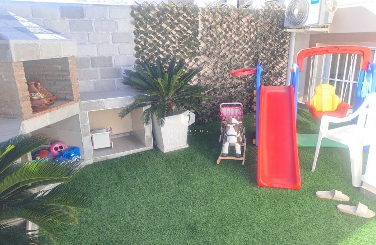 Tweedehands - Villa -
Ciudad Quesada - Costa Blanca