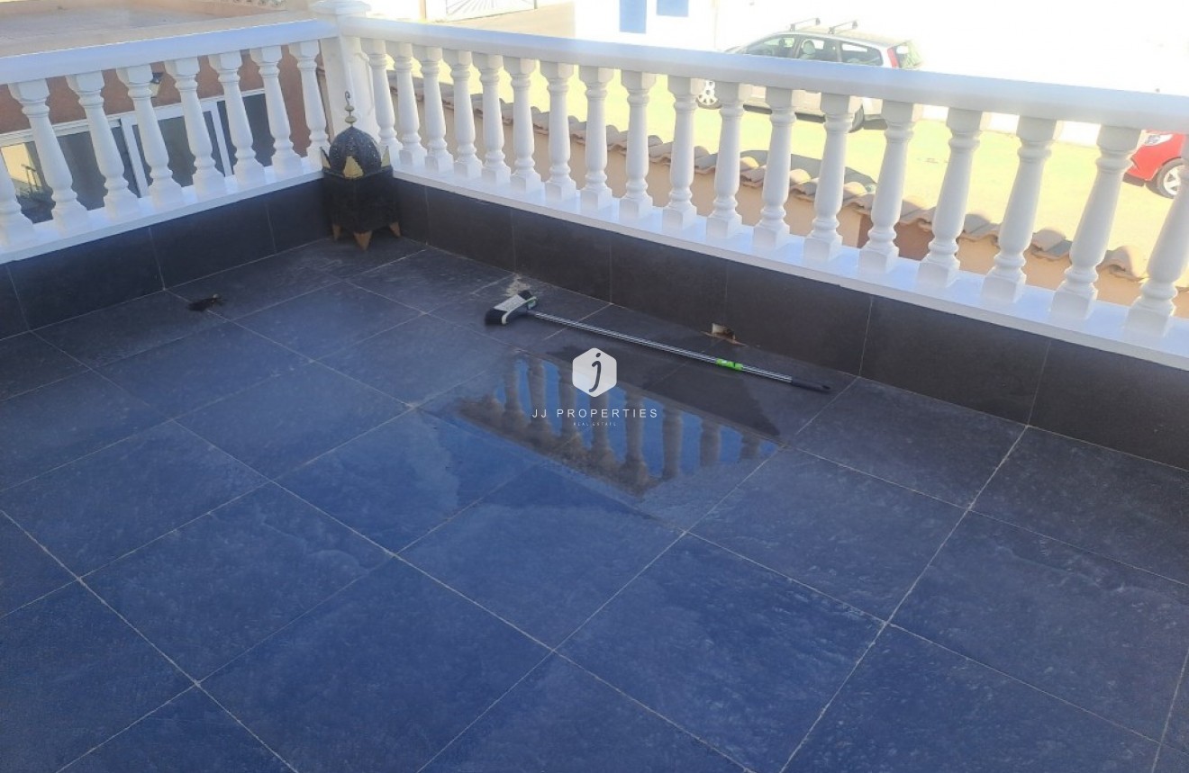 Tweedehands - Villa -
Ciudad Quesada - Costa Blanca