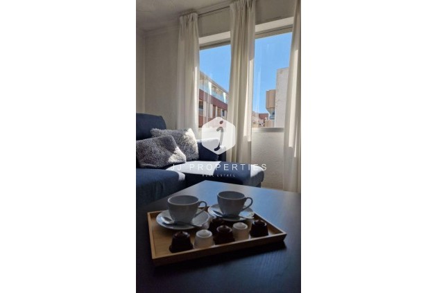 Aus zweiter Hand - Wohnung -
Torrevieja - Playa de los Locos