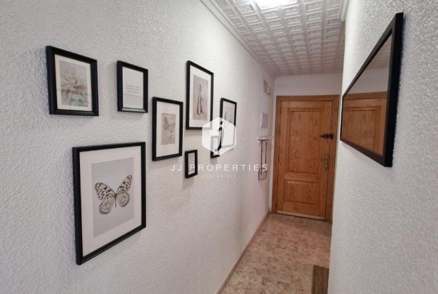 Aus zweiter Hand - Wohnung -
Torrevieja - Playa de los Locos