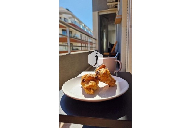 Aus zweiter Hand - Wohnung -
Torrevieja - Playa de los Locos