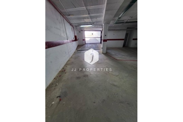 Tweedehands - Chalet -
San Miguel de Salinas - Ciudad De Las Comunicaciones