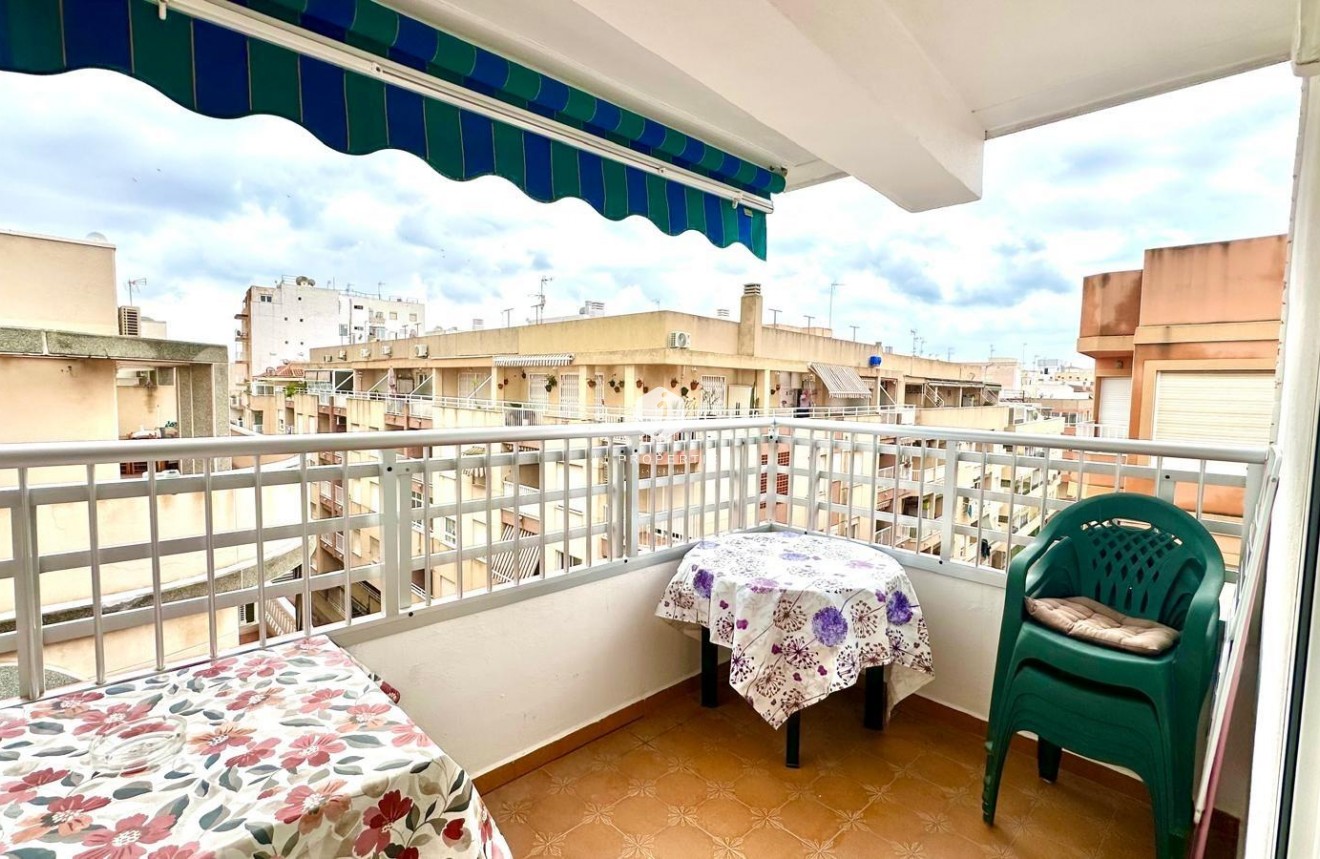 Tweedehands - Penthouse -
Torrevieja - Centro