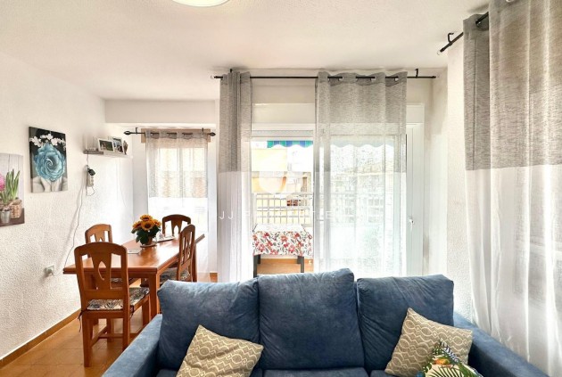 Tweedehands - Penthouse -
Torrevieja - Centro