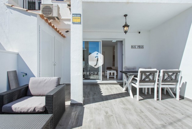 Tweedehands - duplex -
Torrevieja - Costa Blanca