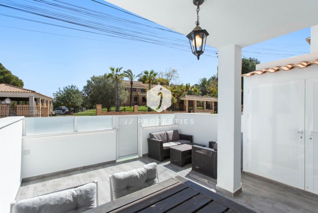 Tweedehands - duplex -
Torrevieja - Costa Blanca