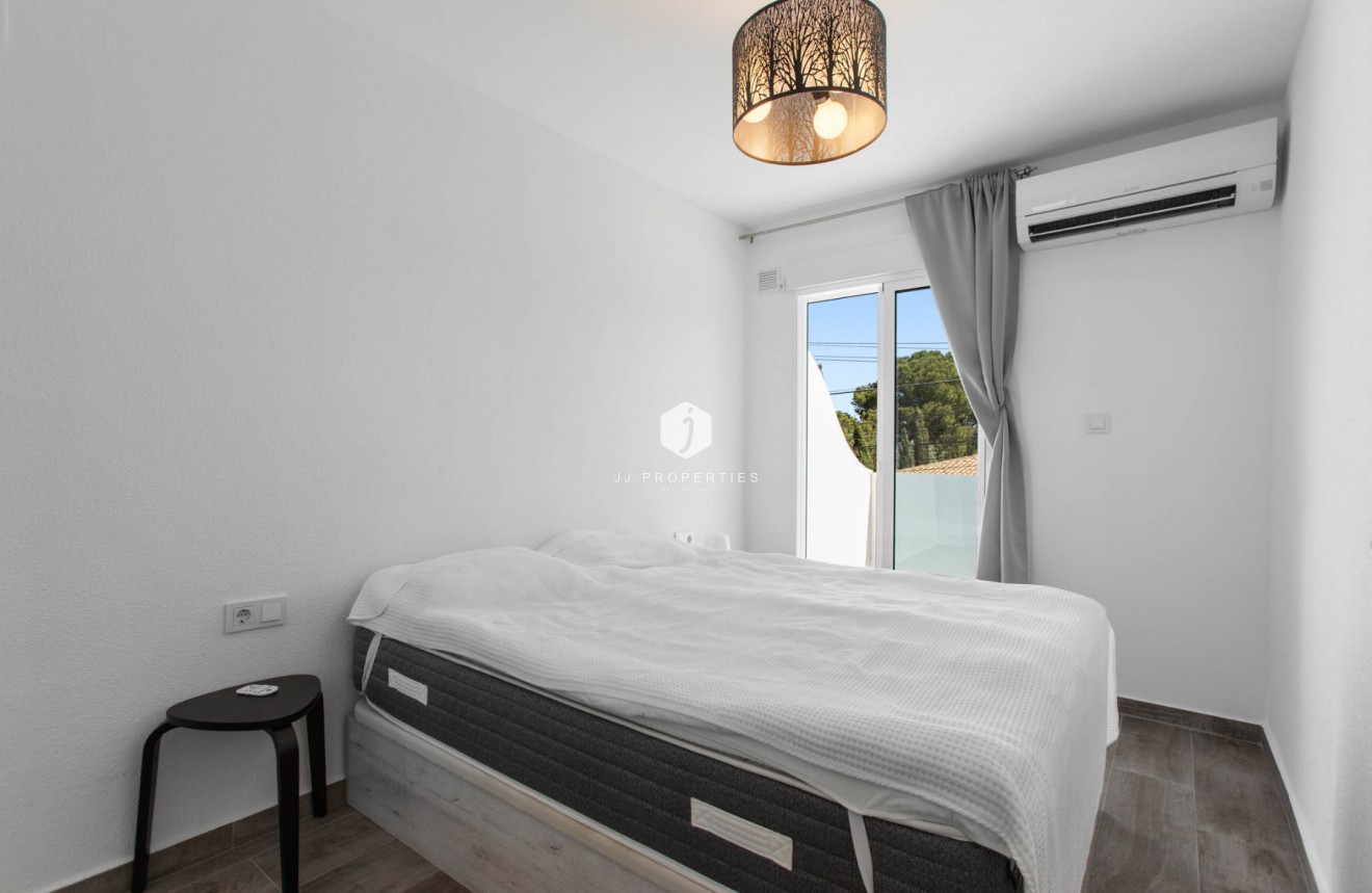 Tweedehands - duplex -
Torrevieja - Costa Blanca