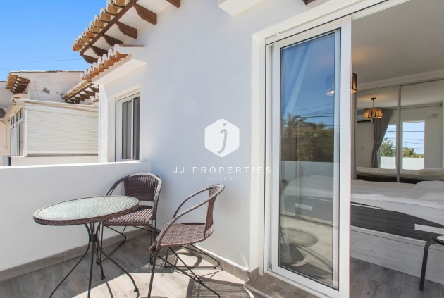 Tweedehands - duplex -
Torrevieja - Costa Blanca