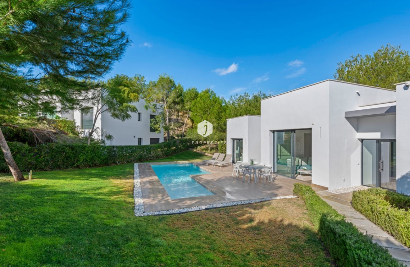 Tweedehands - Villa -
Orihuela Costa - Costa Blanca