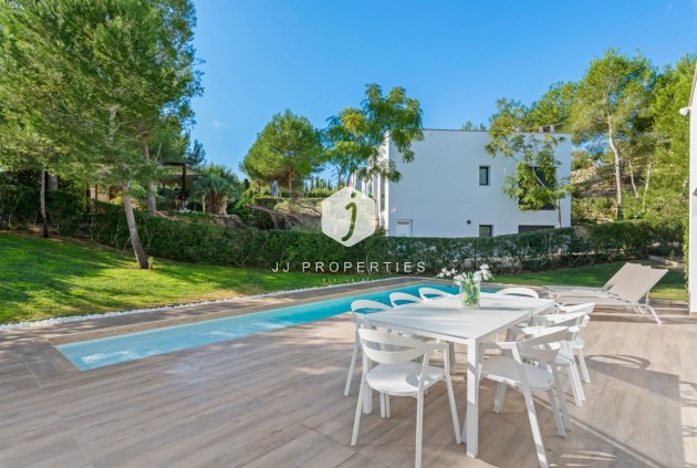 Tweedehands - Villa -
Orihuela Costa - Costa Blanca