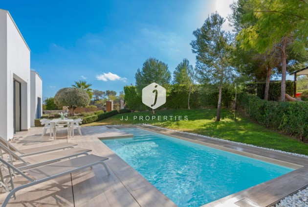 Tweedehands - Villa -
Orihuela Costa - Costa Blanca