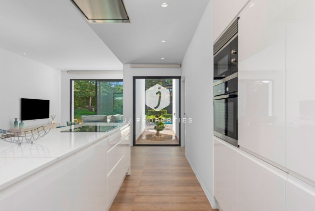 Tweedehands - Villa -
Orihuela Costa - Costa Blanca