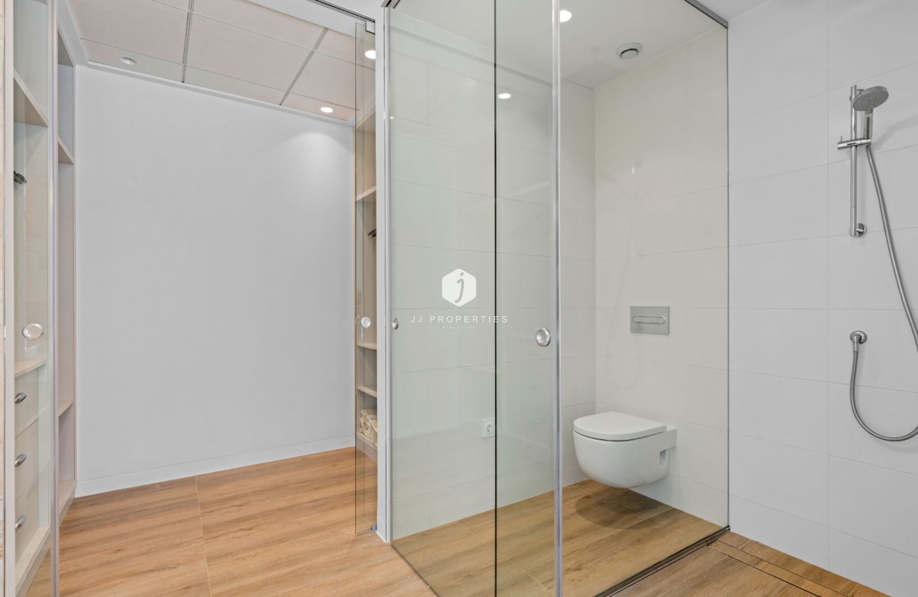 Tweedehands - Villa -
Orihuela Costa - Costa Blanca