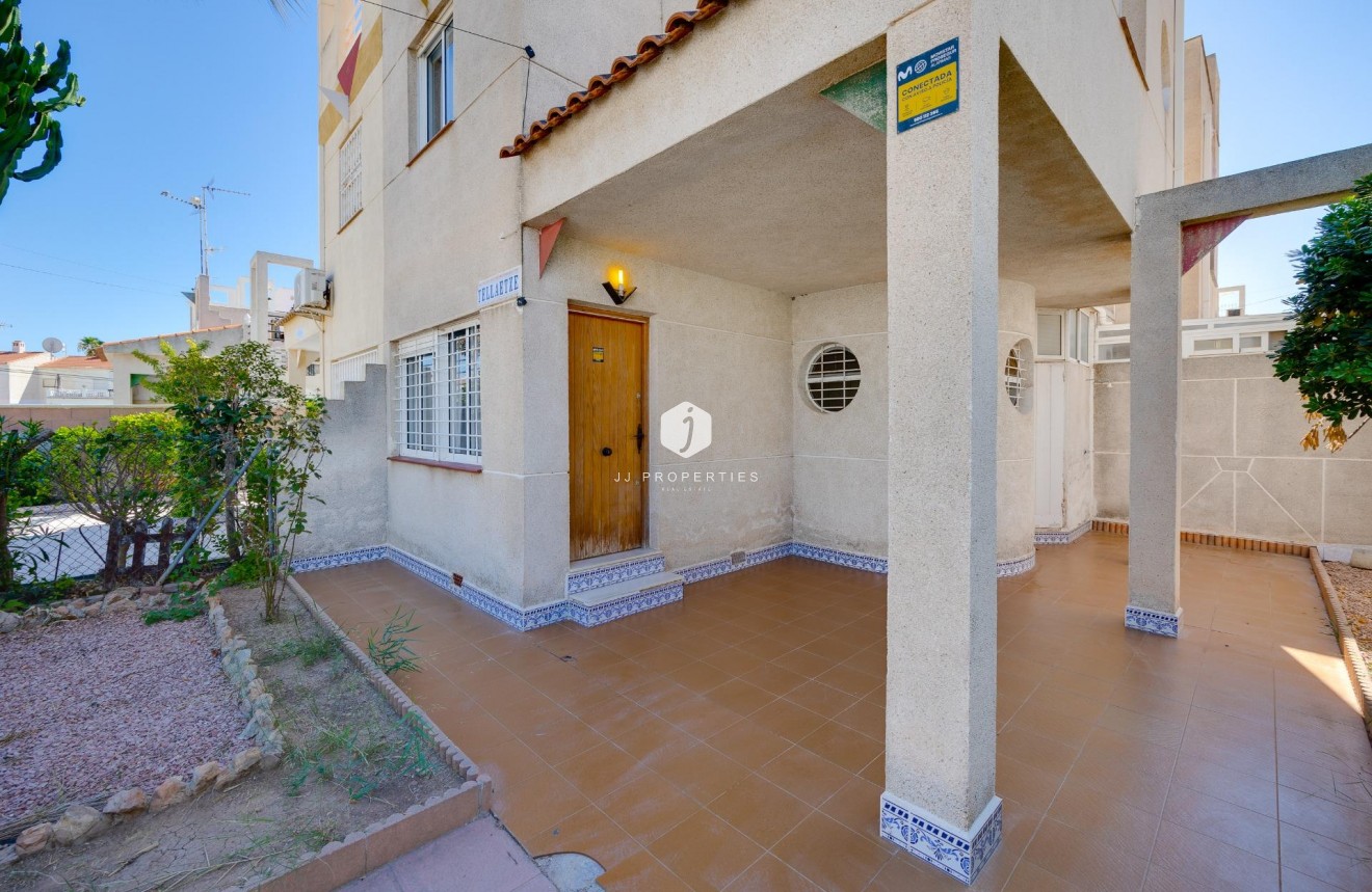 Tweedehands - Chalet -
Torrevieja - Paraje Natural