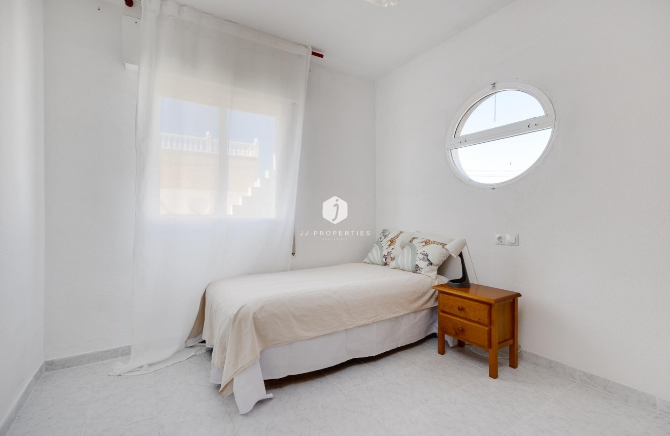 Tweedehands - Chalet -
Torrevieja - Paraje Natural