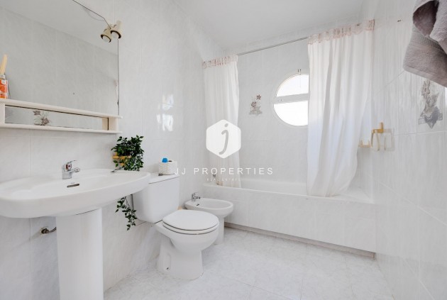 Tweedehands - Chalet -
Torrevieja - Paraje Natural