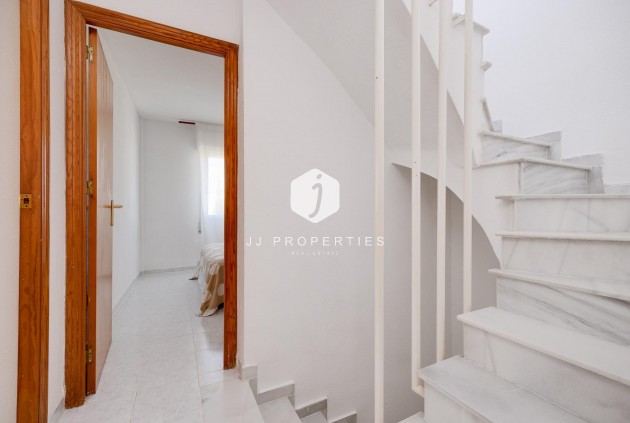 Tweedehands - Chalet -
Torrevieja - Paraje Natural