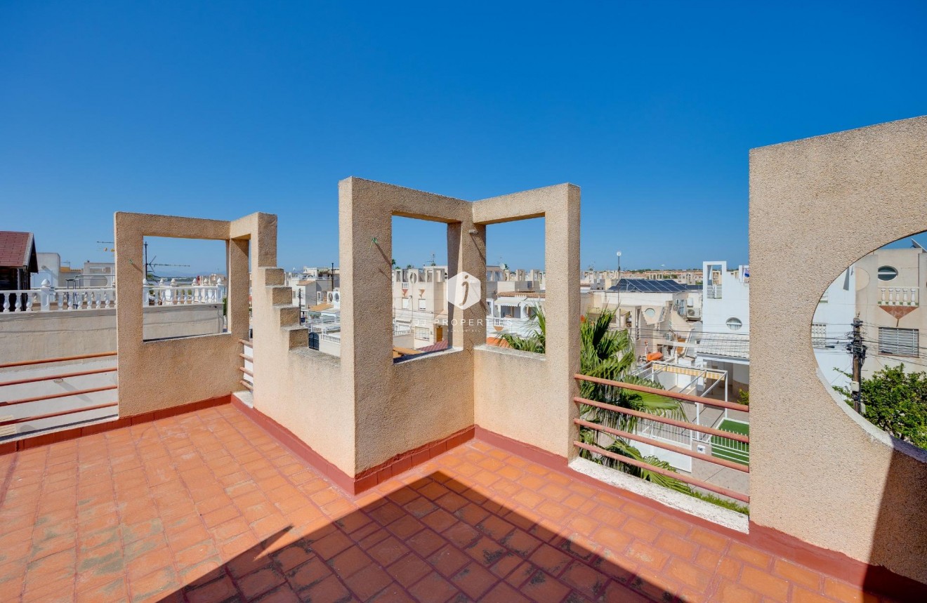 Tweedehands - Chalet -
Torrevieja - Paraje Natural