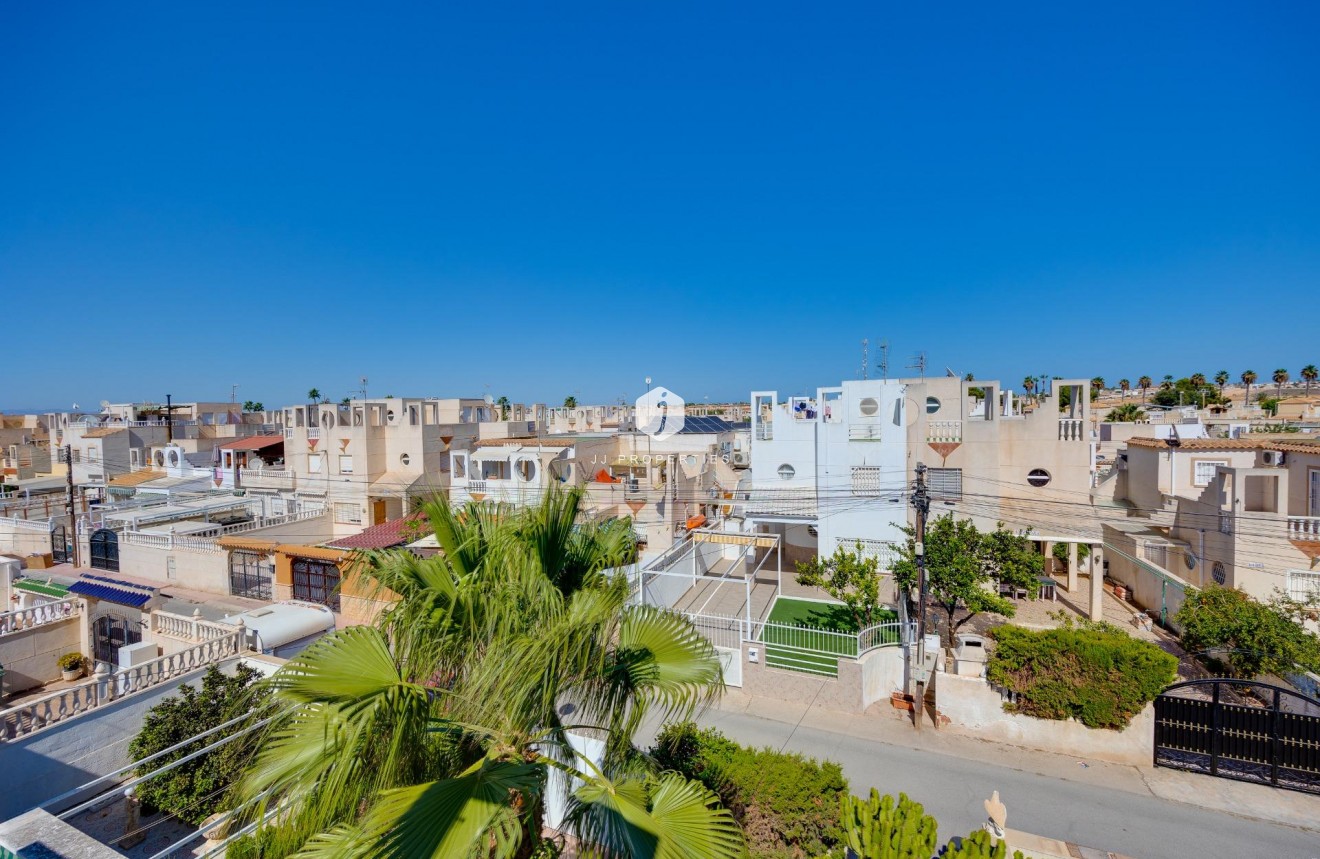 Tweedehands - Chalet -
Torrevieja - Paraje Natural