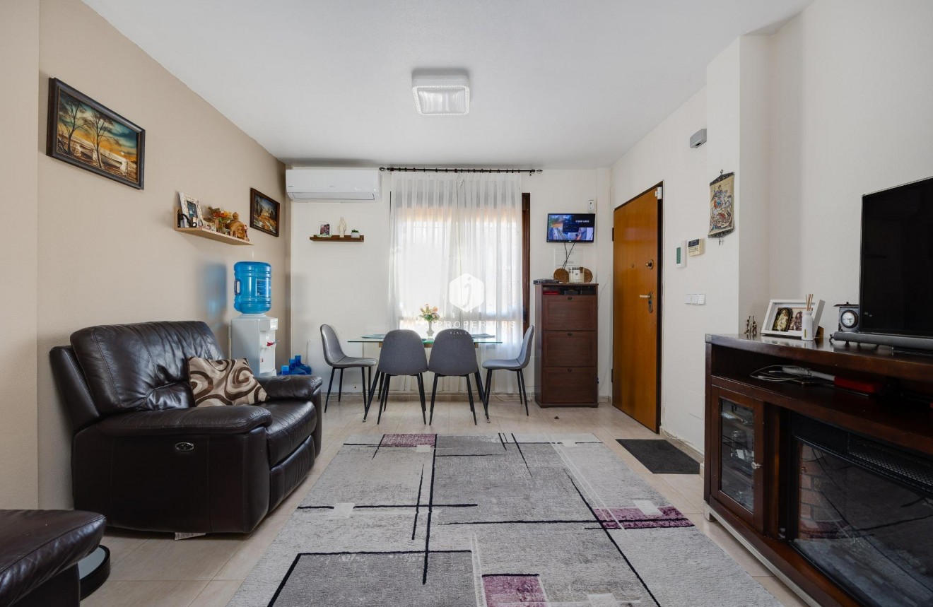 Tweedehands - Villa -
Orihuela Costa - PAU 8