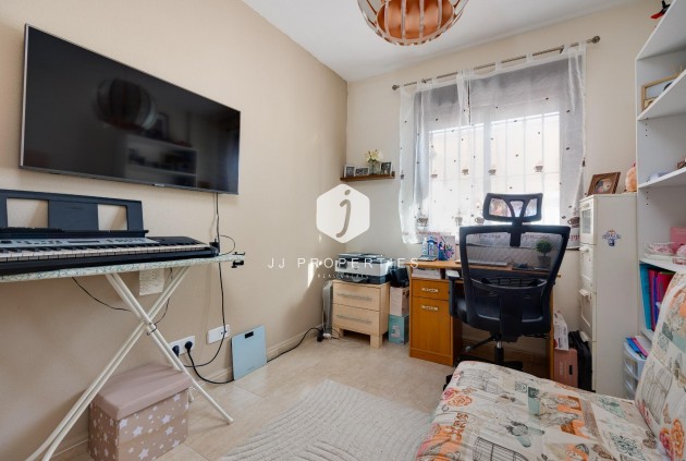 Tweedehands - Villa -
Orihuela Costa - PAU 8