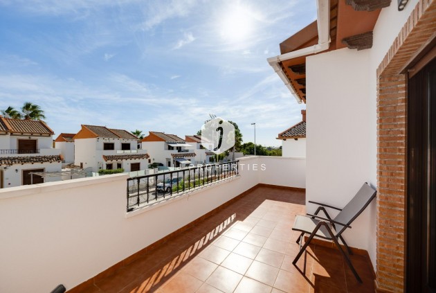 Tweedehands - Villa -
Orihuela Costa - PAU 8