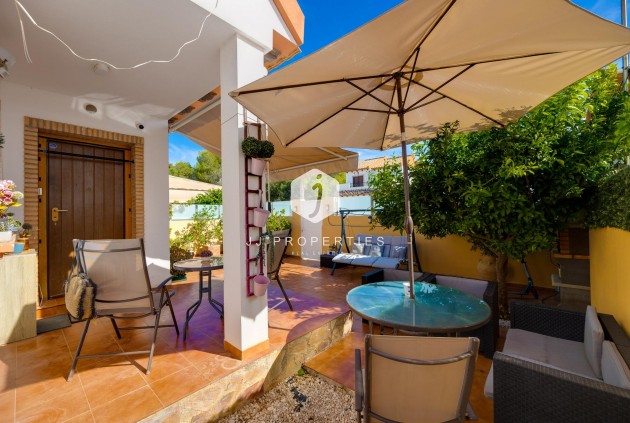 Tweedehands - Villa -
Orihuela Costa - PAU 8