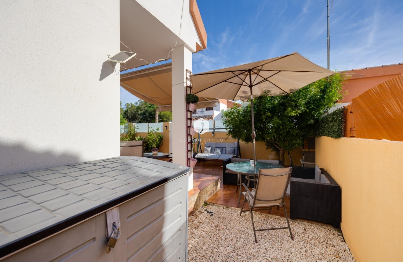 Tweedehands - Villa -
Orihuela Costa - PAU 8