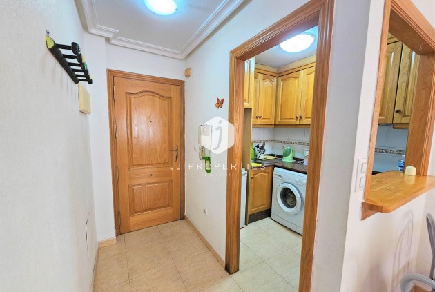 Tweedehands - Appartement / flat -
Torrevieja