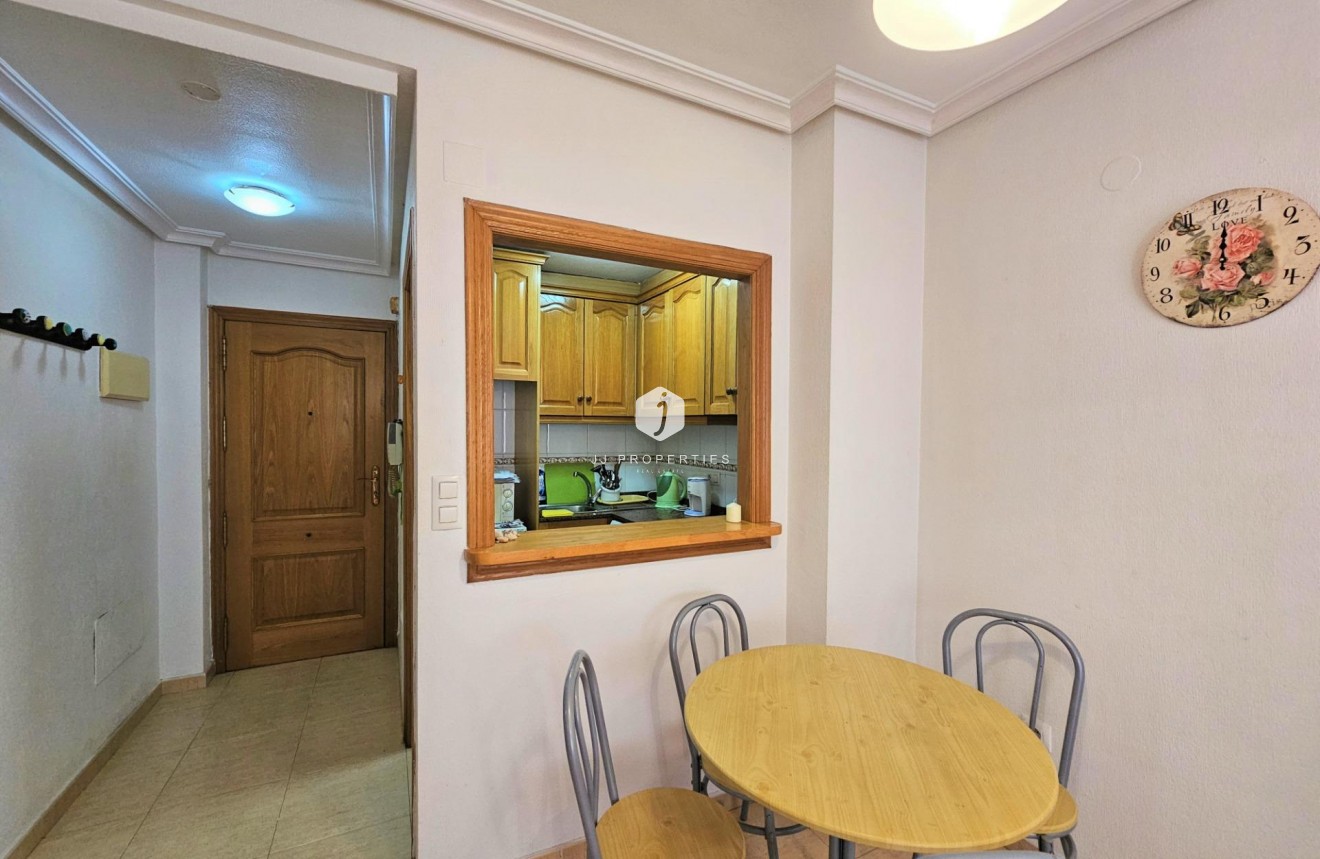 Tweedehands - Appartement / flat -
Torrevieja