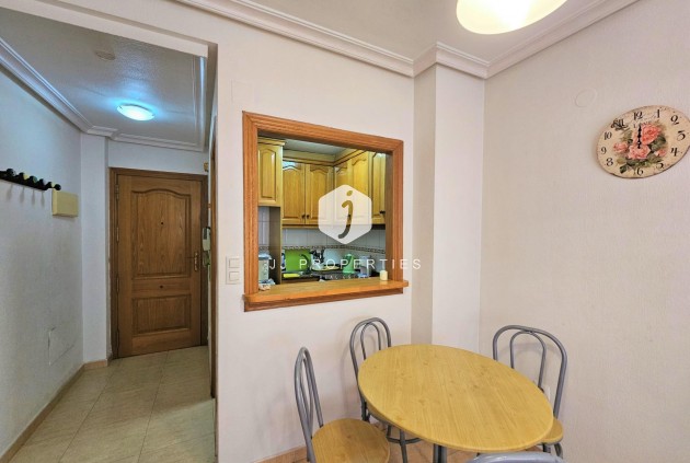 Tweedehands - Appartement / flat -
Torrevieja