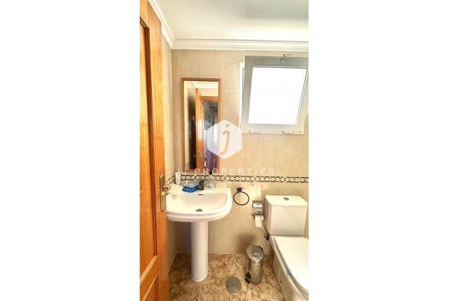 Segunda mano - Ático -
Torrevieja - Playa del Cura