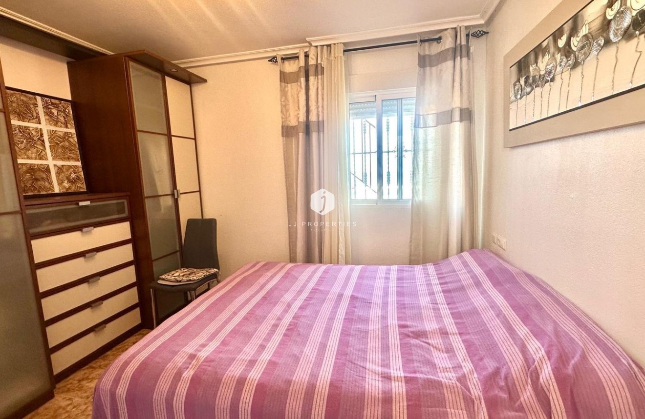 Segunda mano - Ático -
Torrevieja - Playa del Cura