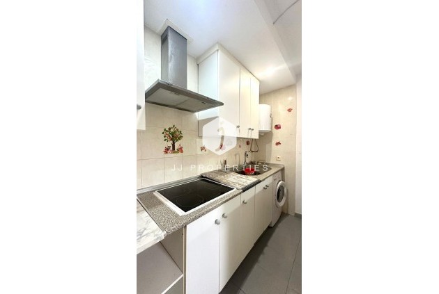 Tweedehands - Appartement / flat -
Torrevieja - Acequion