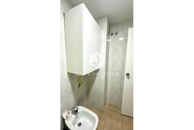 Tweedehands - Appartement / flat -
Torrevieja - Acequion