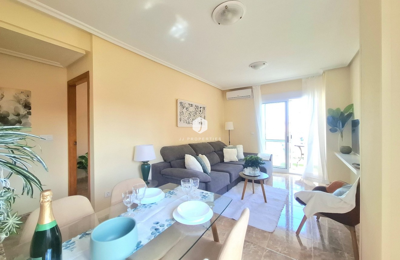 D'occasion - Appartement -
Torrevieja - Costa Blanca