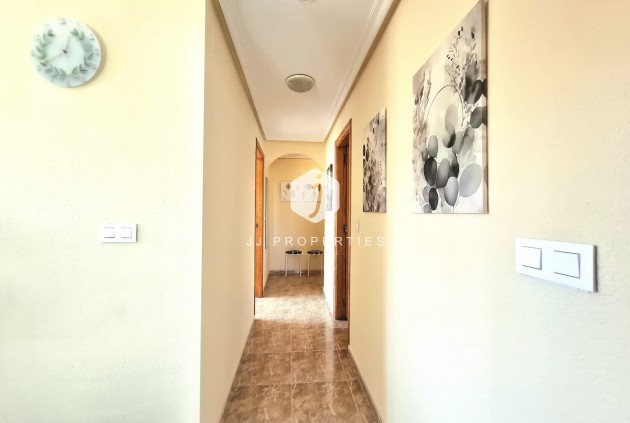 D'occasion - Appartement -
Torrevieja - Costa Blanca