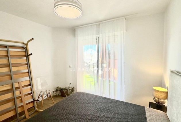 Tweedehands - Appartement / flat -
Torrevieja - Centro