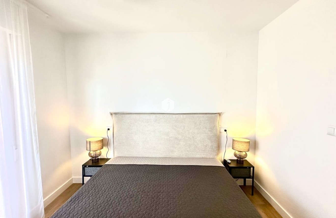 Tweedehands - Appartement / flat -
Torrevieja - Centro