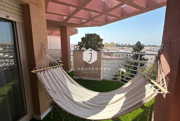 Tweedehands - Appartement / flat -
Torrevieja - Centro
