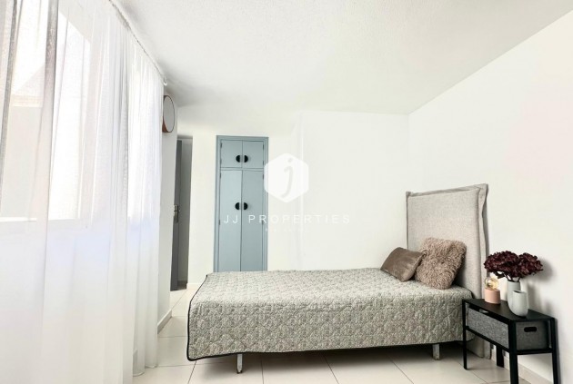 Tweedehands - Appartement / flat -
Torrevieja - Centro