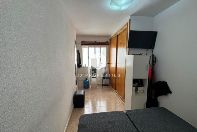 Tweedehands - Penthouse -
Torrevieja - Estacion de autobuses