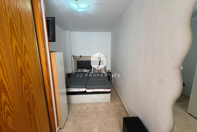 Tweedehands - Penthouse -
Torrevieja - Estacion de autobuses