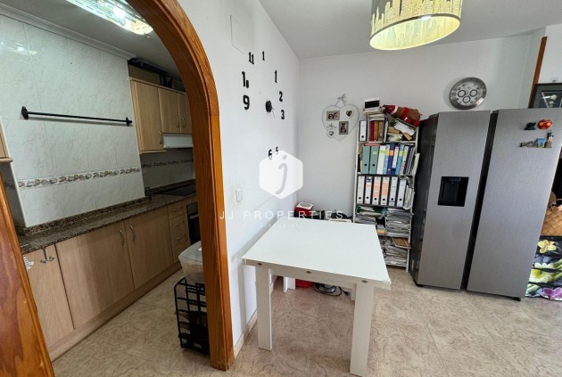 Tweedehands - Penthouse -
Torrevieja - Estacion de autobuses